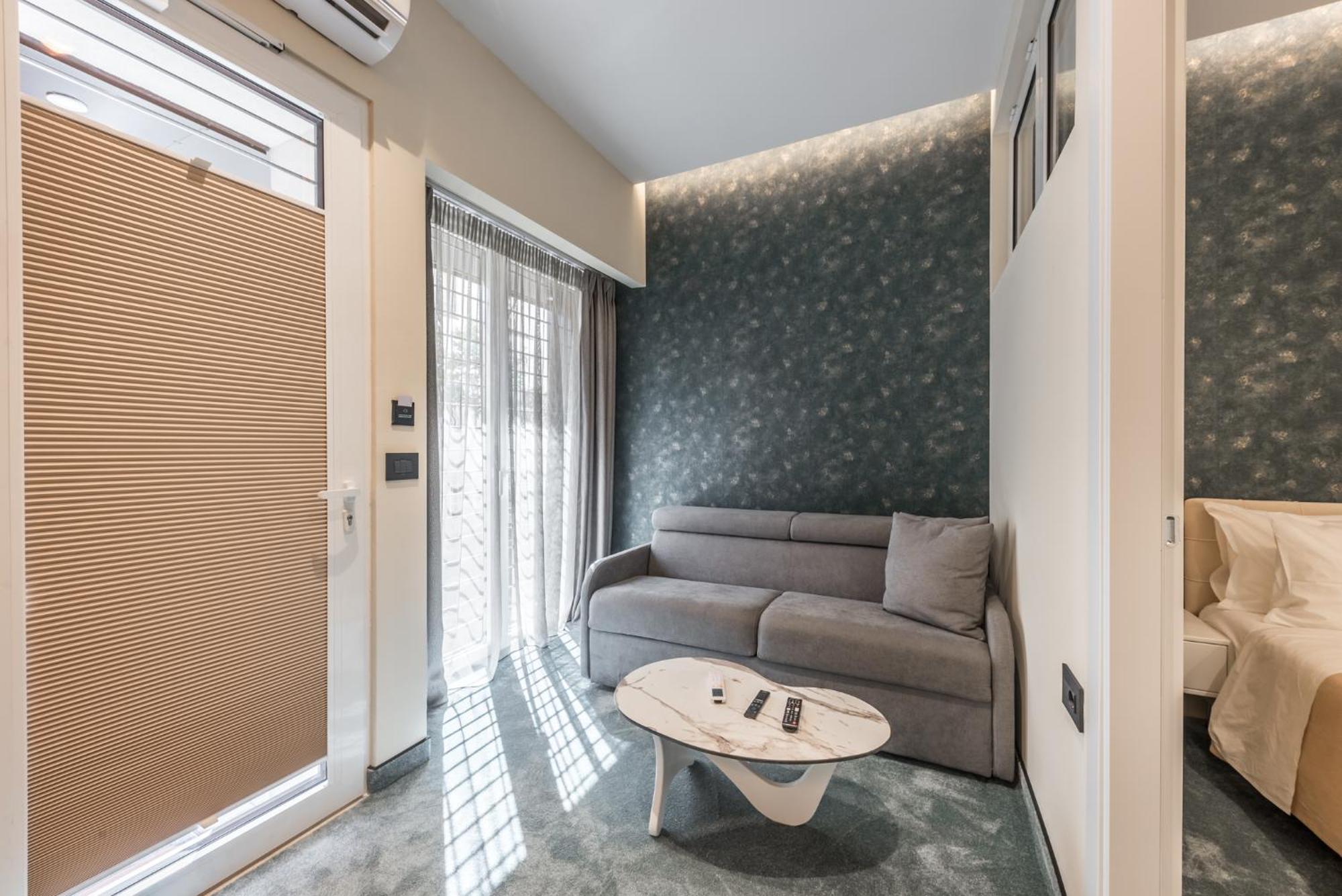 Piazza Luxury Apartments Тирана Экстерьер фото