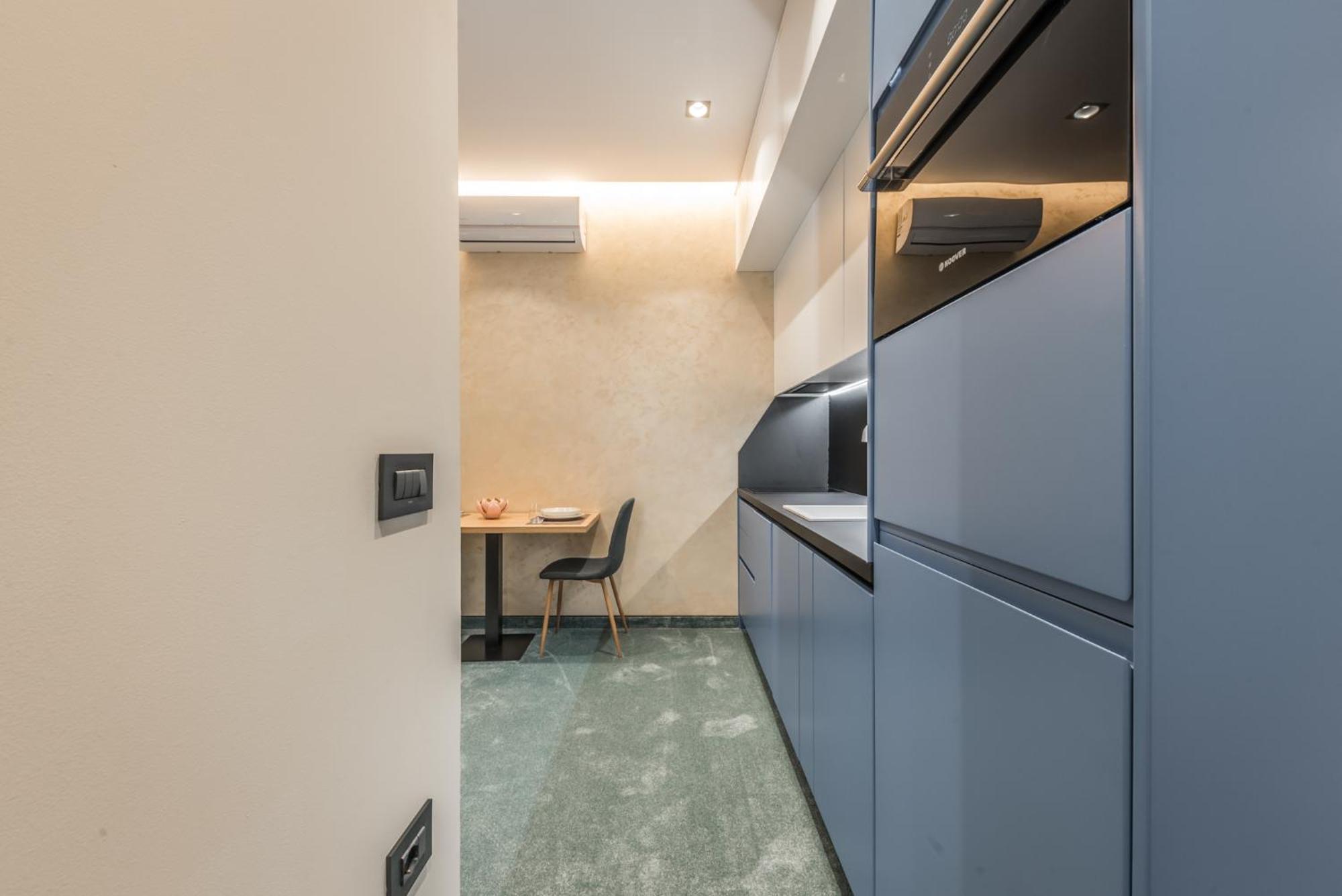 Piazza Luxury Apartments Тирана Экстерьер фото