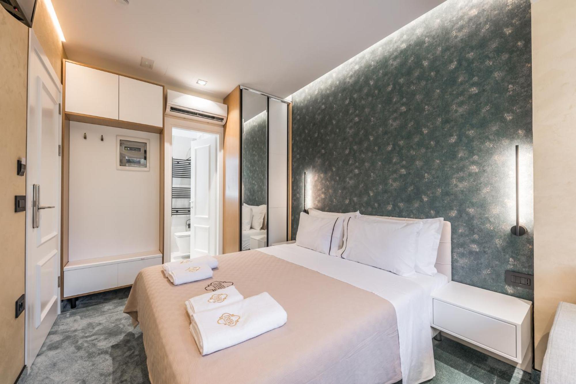 Piazza Luxury Apartments Тирана Экстерьер фото